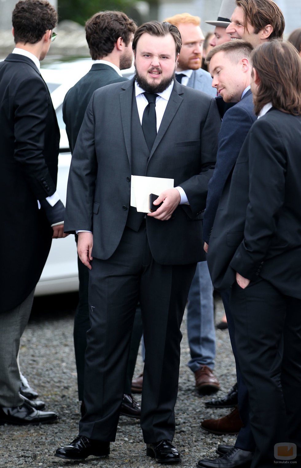John Bradley en la boda de Kit Harington y Rose Leslie
