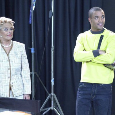 Edu del Prado junto a Lola Herrera en 'Un paso adelante'