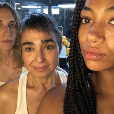 Marta Aledo, María Isabel Díaz y Berta Vázquez en el rodaje de 'Vis a vis'