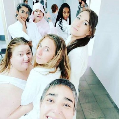 Parte del elenco de actrices en el rodaje de 'Vis a vis'