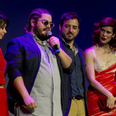 Brays Efe habla sobre el escenario en la premiere de la segunda temporada de 'Paquita Salas'