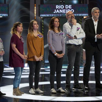 Juanma López iturriaga junto al equipo morado, capitaneado por Goyo Jiménez, en 'Crush'