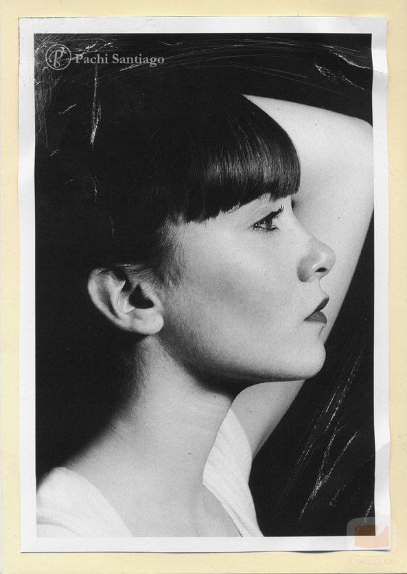 Aitana Ocaña, de perfil para la sesión "Lo bueno de Lo Malo"