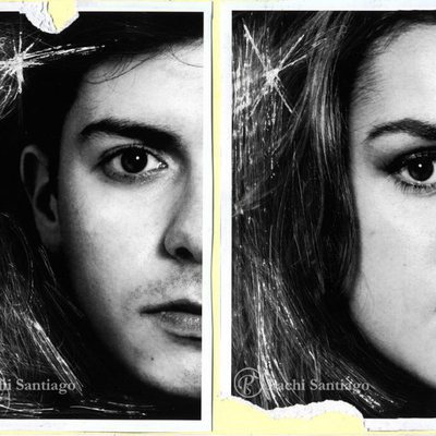 Mitad del rostro de Alfred y mitad del rostro de Amaia en "El alma de Almaia"