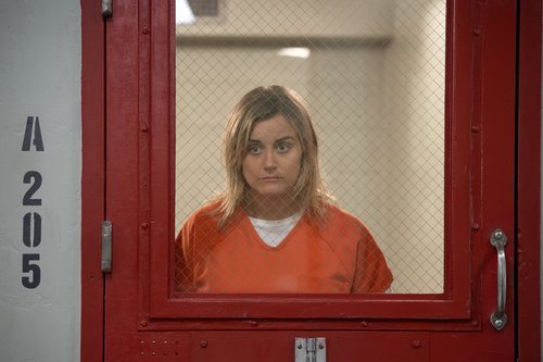 Piper Chapman encerrada en una celda durante la sexta temporada de 'Orange is the New Black'