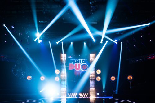 Plató del talent show de À Punt, 'Family duo'