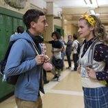 Sam y Paige en la segunda temporada de 'Atípico'