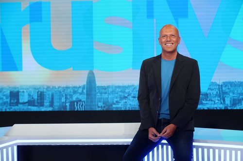 Alfonso Arús, sonriente en su programa 'Arusitys'