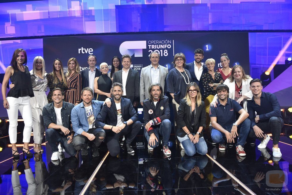 Toda la familia de 'OT 2018' posan juntos en la rueda de prensa