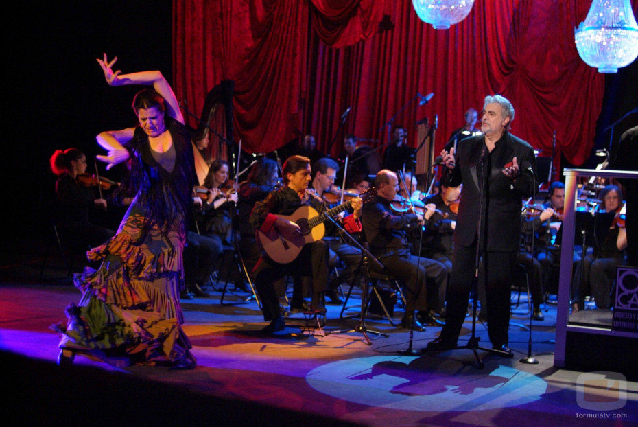 Plácido Domingo canta en Plácido y la Copla