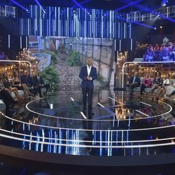 Jorge Javier Vázquez conduciendo la primera gala de 'GH VIP 6'