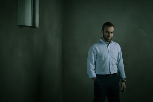 Carlos Serrano es Iñaki en 'Presunto Culpable'