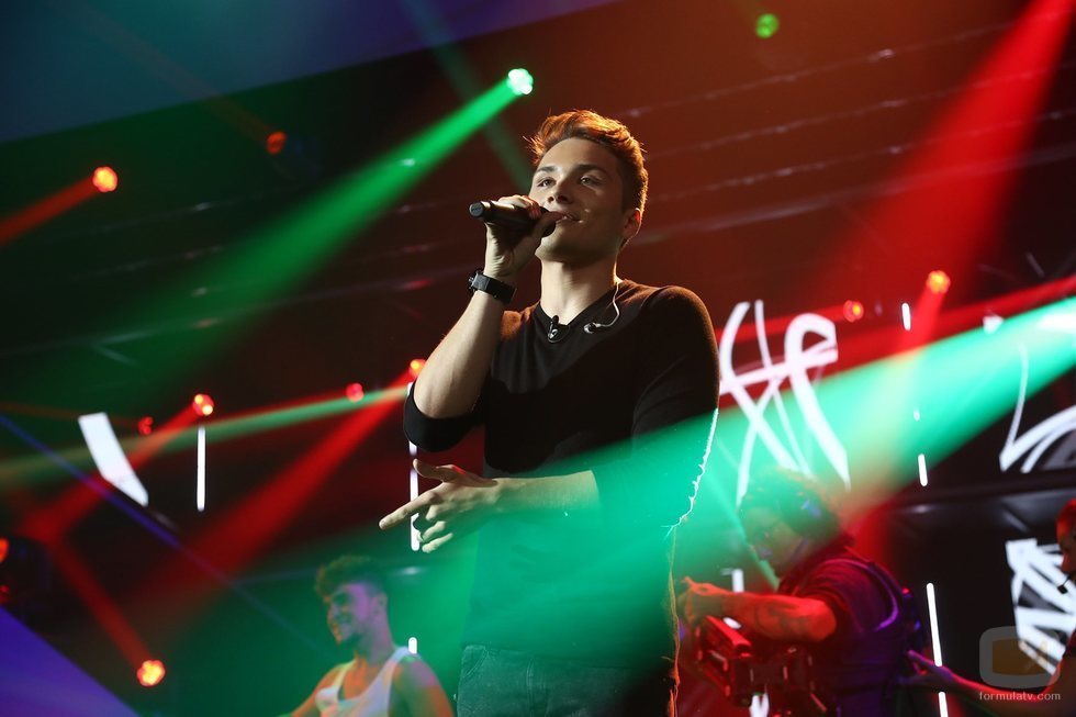 Damion cantando en la Gala 0 de 'OT 2018'