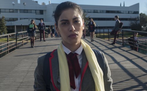 Nadia, interpretada por Mina El Hammani, en la primera temporada de 'Élite'
