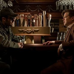 Matt Murdock (Charlie Cox) y Foggy Nelson (Elden Henson) en la tercera temporada de 'Daredevil'