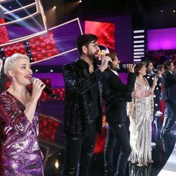 Los concursantes de 'Tu cara me suena' en el opening de la gala 1