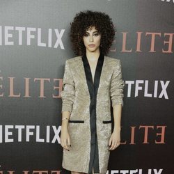 Mina El Hammani en el estreno de 'Élite'