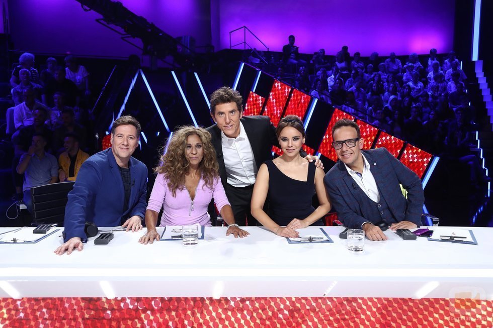 El jurado y Manel Fuentes en la gala 2 de 'Tu cara me suena'