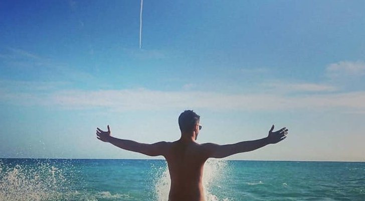 El provocador posado de Maxi Iglesias en Instagram