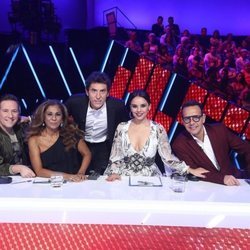El jurado de 'Tu cara me suena 7' y Manel Fuentes en la Gala 3