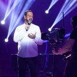 Manu Sánchez metido en el papel de Pancho Céspedes en la Gala 3 de 'Tu cara me suena 7'