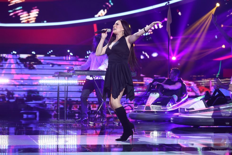 María Villalón es Ángeles de Camela en la Gala 3 de 'Tu cara me suena 7'