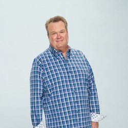 Eric Stonestreet posa para la décima temporada de 'Modern Family'