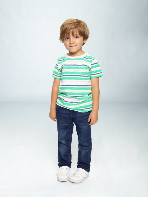 Jeremy Maguire posa para la décima temporada de 'Modern Family'