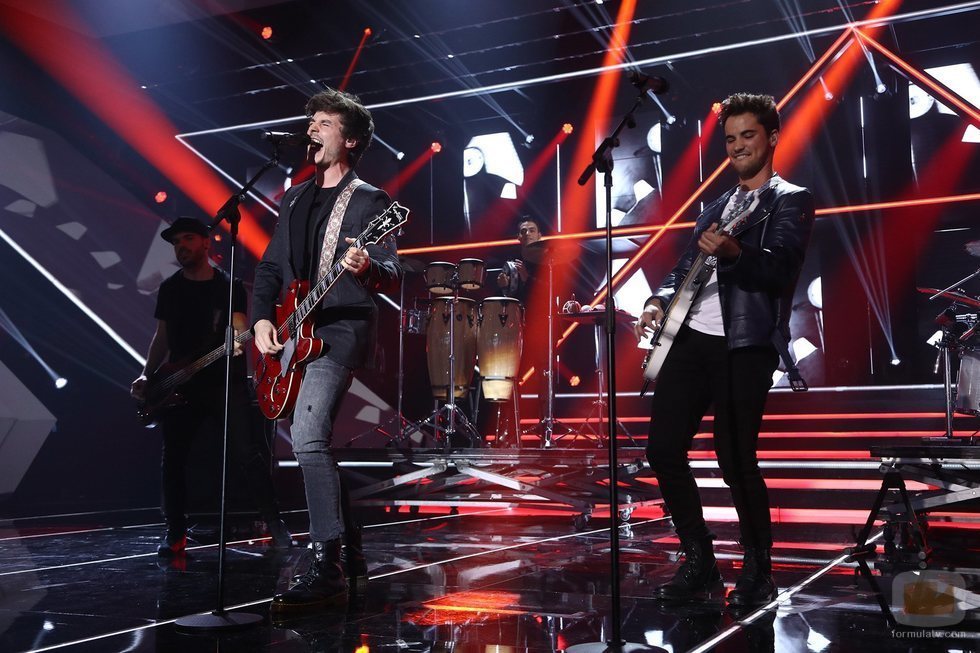 Miki y Joan cantan juntos durante la Gala 3 de 'OT 2018'