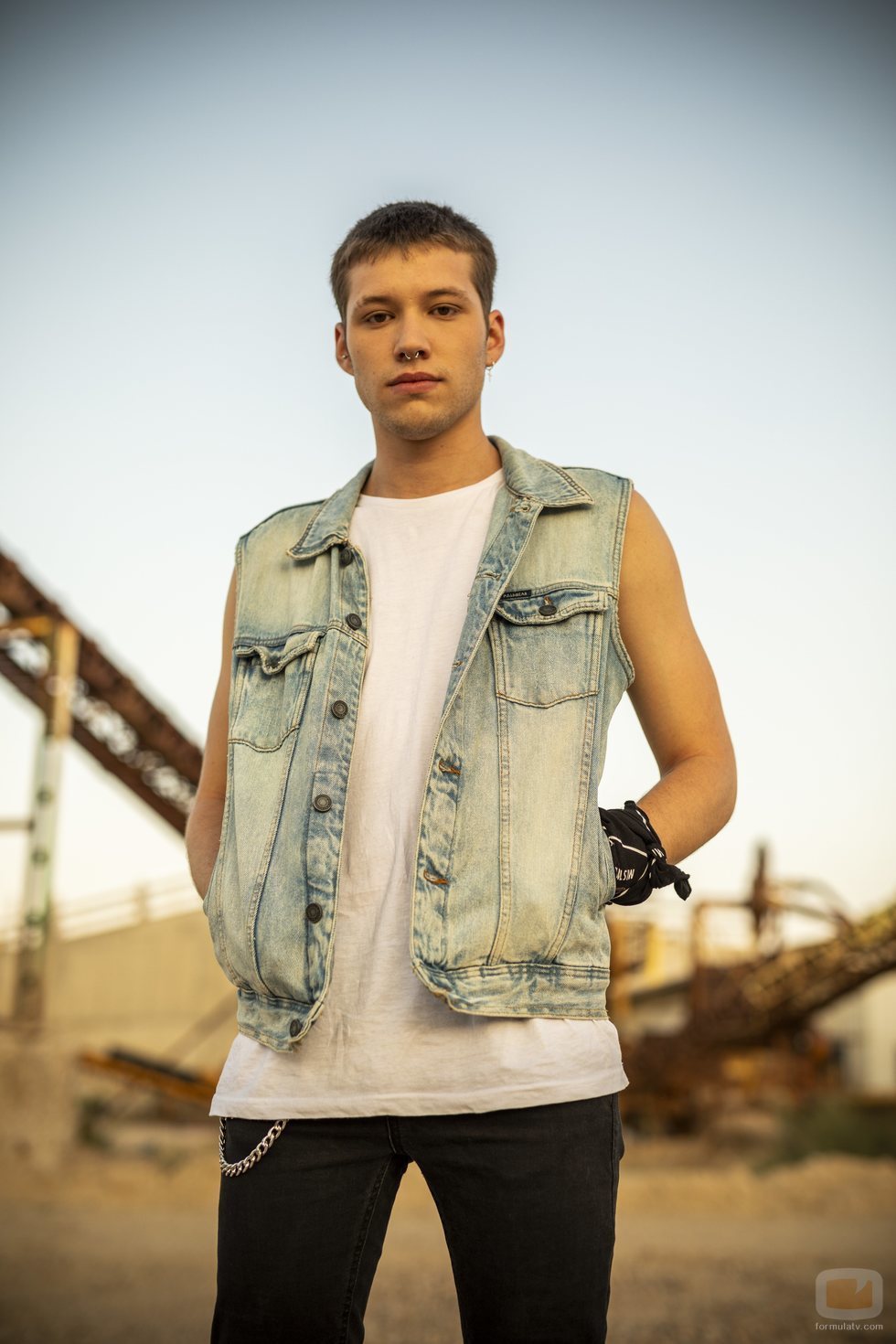 Javier Ruesga interpreta al joven Joel en '+ de 100 mentiras´