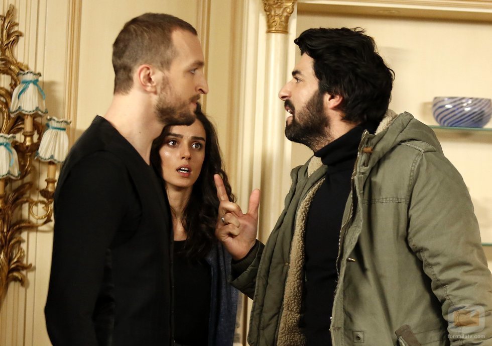 Ömer y Fatih en 'Amor de contrabando'