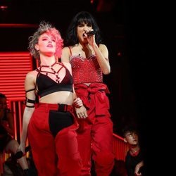 Alba y Natalia en su explosiva actuación de la Gala 4 de 'OT 2018'