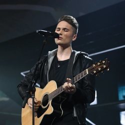 Damion cantando en la Gala 4 de 'OT 2018'