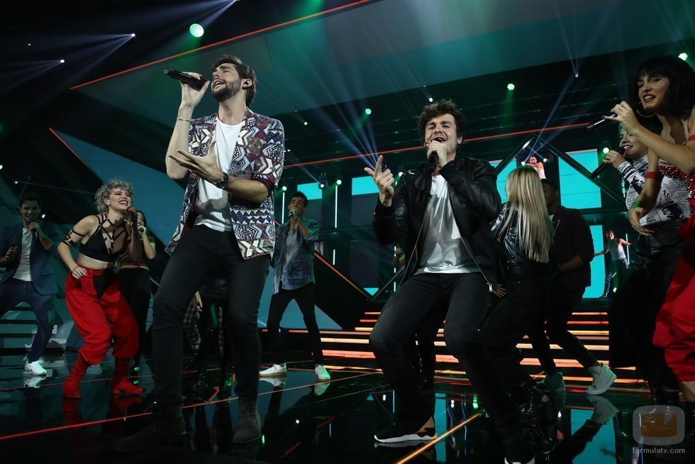 Álvaro Soler en su actuación como invitado la Gala 4 de 'OT 2018'