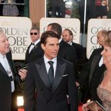 Tom Cruise a su paso por la alfombra roja de los Globos de Oro 2009