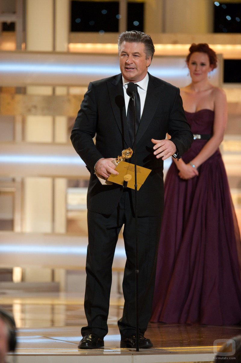 Alec Baldwin recibe el Globo de Oro
