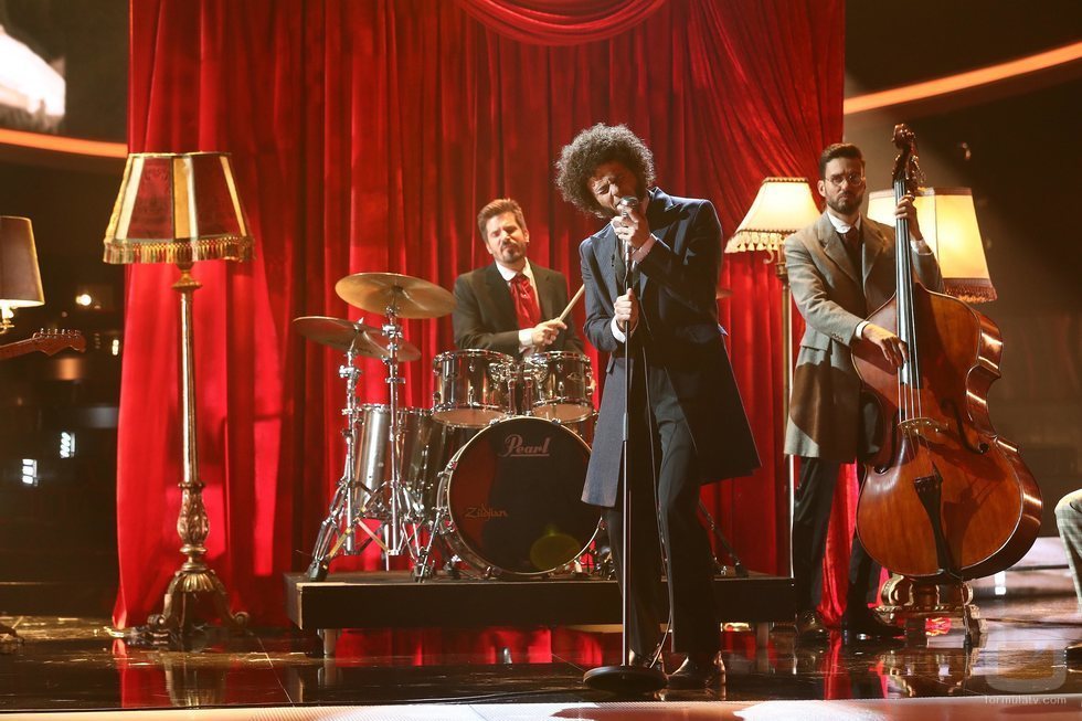 Jordi Coll imita a M-Clan en la gala 4 de 'Tu cara me suena'