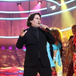José Corbacho es Raphael en la gala 4 de 'Tu cara me suena'