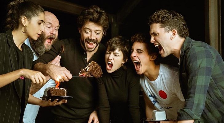 Los actores de 'La Casa de Papel' celebrando el segundo aniversario del atraco