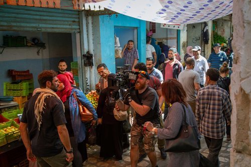 El equipo de 'Promesas de arena' grabando en Túnez