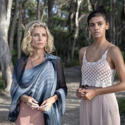 Elsa Pataky y Madeleine Madden son dos de las sirenas de 'La tierra de las mareas'