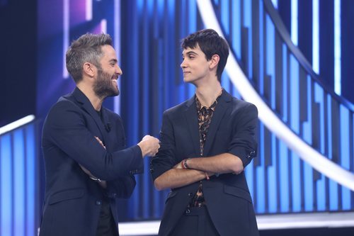 Roberto Leal con Dave tras ser expulsado en la Gala 5 de 'OT 2018'