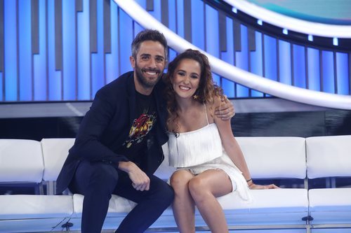 Marilia junto a Roberto Leal en la Gala 5 de 'OT 2018'