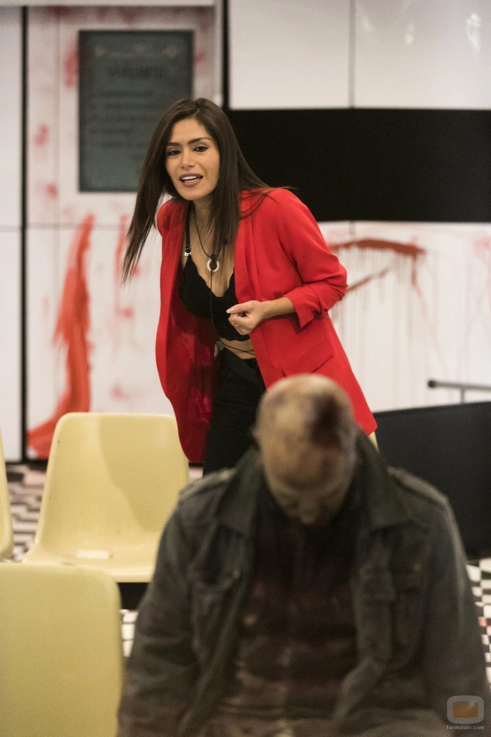 Miriam Saavedra se enfrenta a los zombies en la Gala 8 de Halloween de 'GH VIP 6'