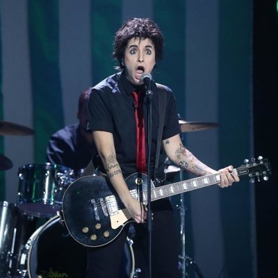 Mimi imitó a Green day en la gala 6 de 'Tu cara me suena'