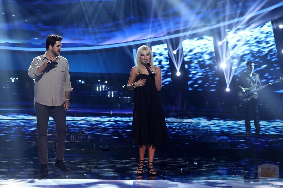 Manu Sánchez imitó a Álex Ubago junto a Melody en la gala 6 de 'Tu cara me suena'