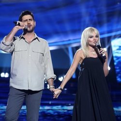 Manu Sánchez cantó junto a Melody en la gala 6 de 'Tu cara me suena'