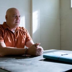 Wilson Fisk en la cárcel en la tercera temporada de 'Daredevil'