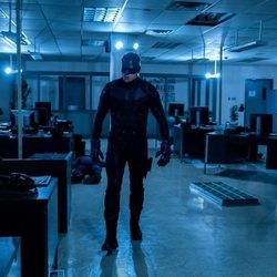 Wilson Bethel se enfunda el traje en la tercera temporada de 'Daredevil'