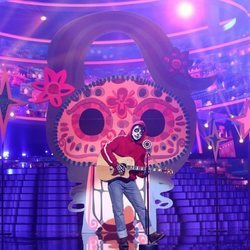 Carlos Baute era Miguel de "Coco" en la Gala 7 de 'Tu cara me suena'